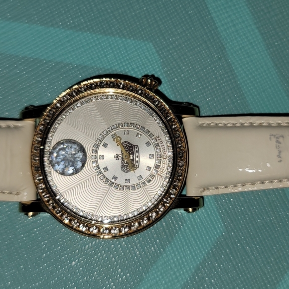Juicy Couture Leather watch - Picture 2 of 7